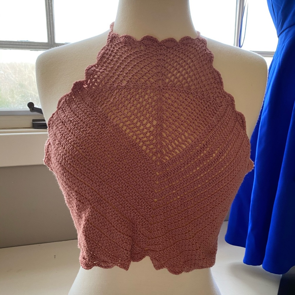 Kendall & Kylie Tie up Halter top (cropped)